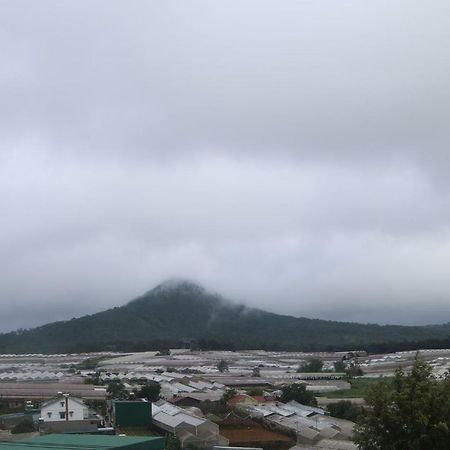 Готель Dalat Horizon Екстер'єр фото