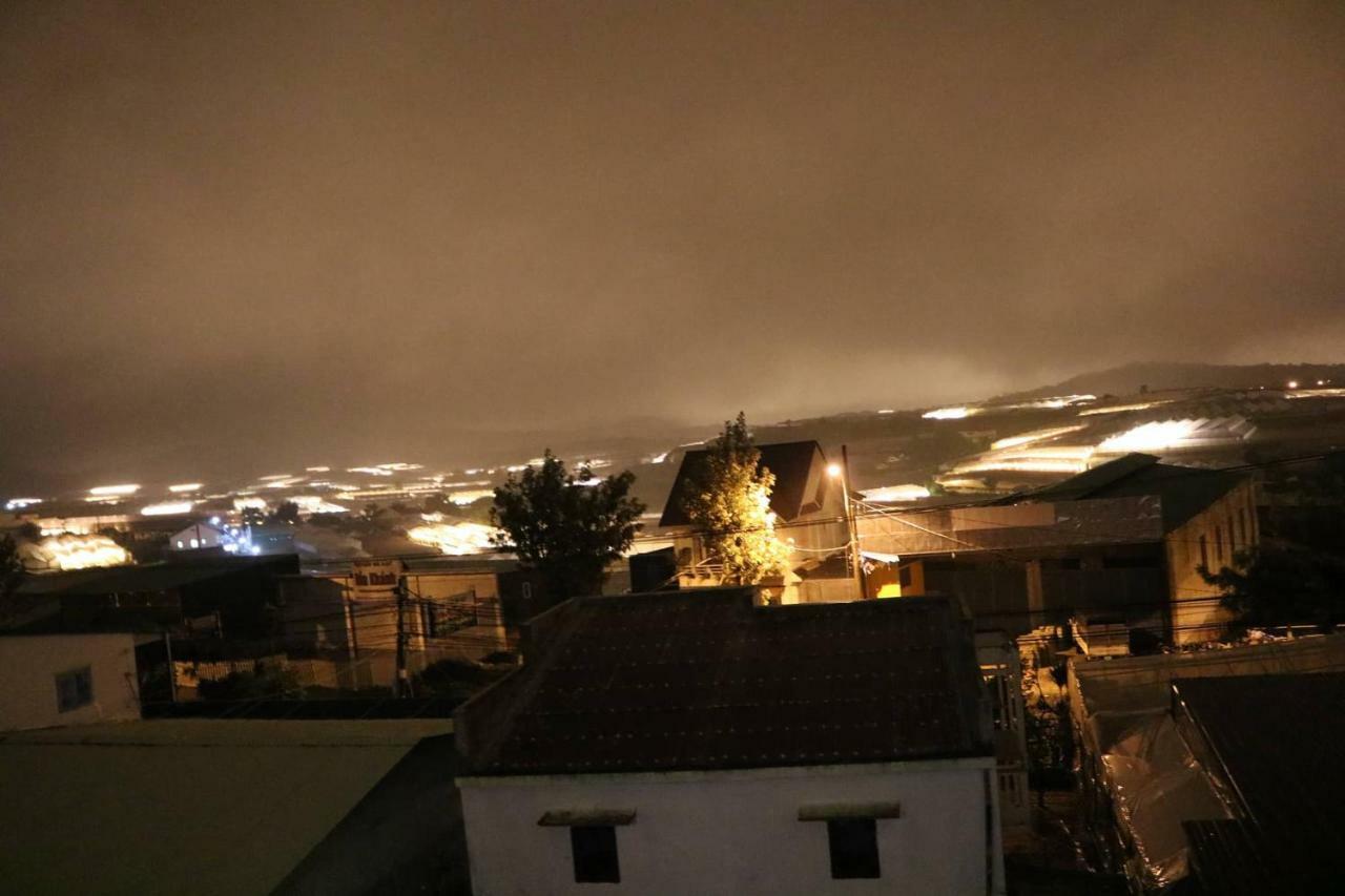 Готель Dalat Horizon Екстер'єр фото